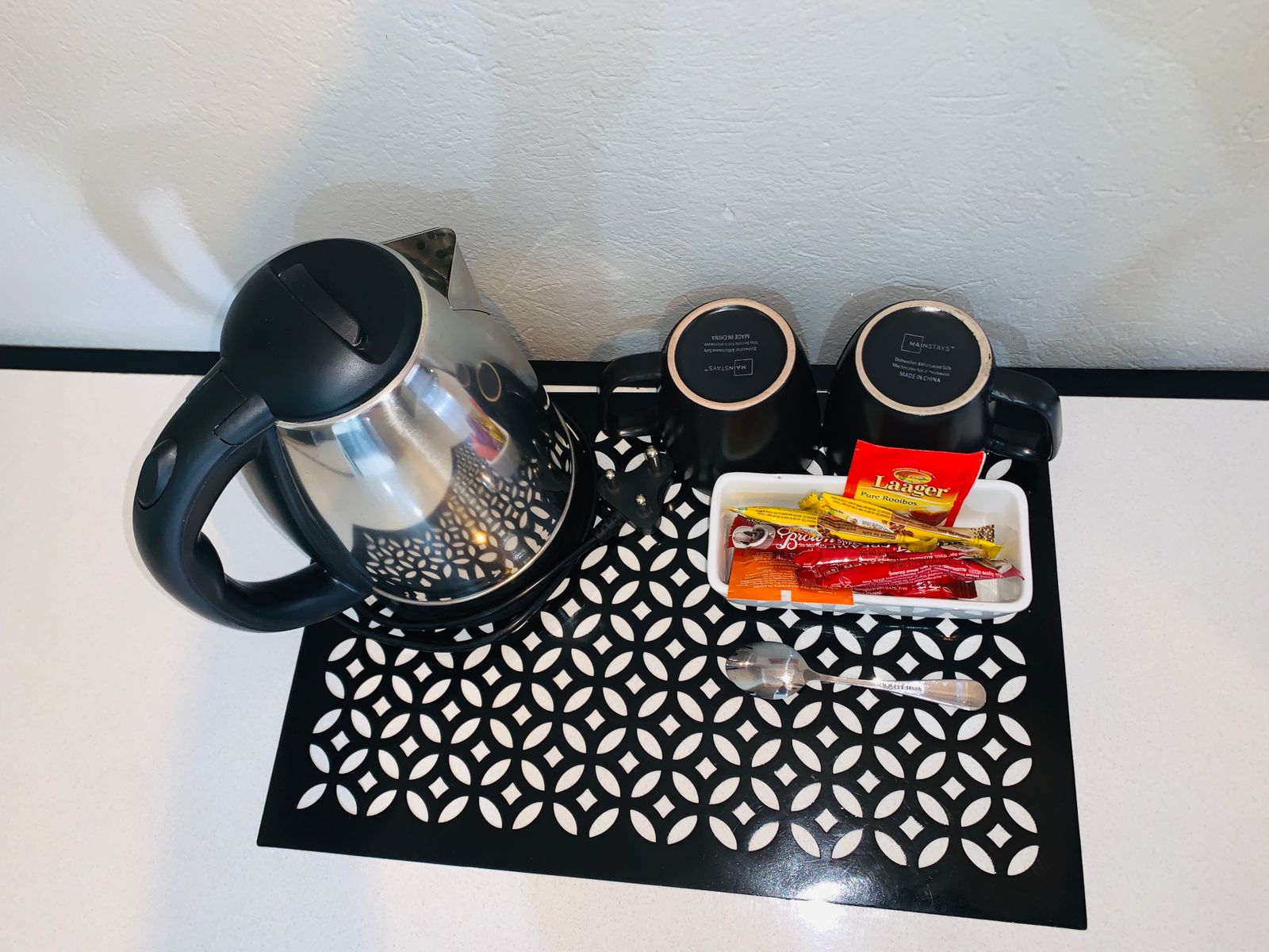 Premium refreshments and beverages provided in VIP room